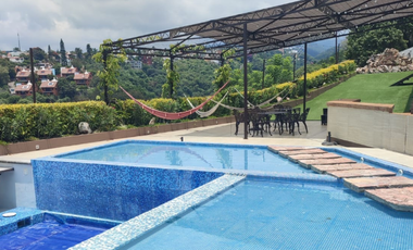 EXCLUSIVA RESIDENCIA EN RENTA - Rancho Tetela, Cuernavaca (1,000 m²)