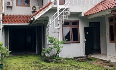 Ruko Sewa Matraman Dekat Persahabatan Jakarta Timur