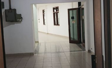 Ruko Sewa Matraman Dekat Persahabatan Jakarta Timur