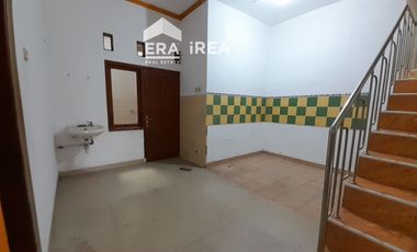 Rumah Dijual di Solo Dekat Taman Balekambang, Stadion Manahan Solo, dan Kampus UTP