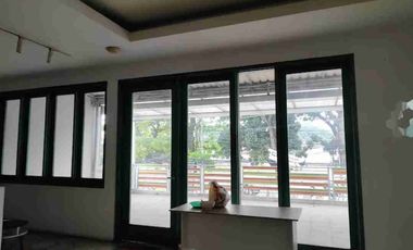 Dijual Young & Fresh, Botanic Hotel di Bandung