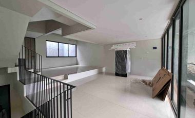 Launching! Townhouse di Kemang super worth it 3,4M