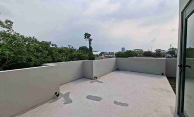 Launching! Townhouse di Kemang super worth it 3,4M