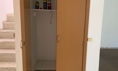 Venta Casa en Chapalita, Jardin de San Ignacio, 380m2