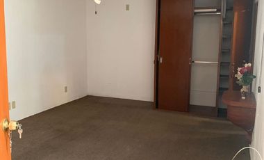 Venta Casa en Chapalita, Jardin de San Ignacio, 380m2