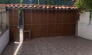 Venta Casa en Chapalita, Jardin de San Ignacio, 380m2