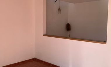 Venta Casa en Chapalita, Jardin de San Ignacio, 380m2