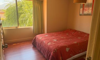 Exclusiva Casa Familiar con Piscina y Quincho de Lujo – Peñalolén