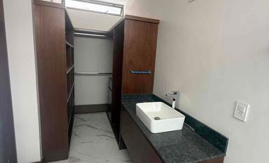 Venta Casa Nueva por el Tec de Monterrey