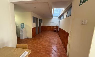 CÉNTRICA CASA A PASOS DE AV. COPAYAPU
