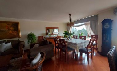 Departamento Duplex de lujo en venta. sector vista linda. zona residencial vista a la ciudad