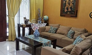 Dijual Rumah Luas Strategis Dekat Stasiun Bebas Banjir Pasar Minggu
