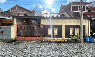 Rumah Dijual di Solo Selatan Dekat Gedung Setyowati dan Luwes Gentan