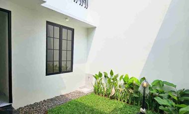 DIJUAL RUMAH CLUSTER NYAMAN DEKAT DENGAN SANTA URSULA, PASMOD DAN TOL. ALEGRIA PARK BSD
