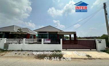 Single-story house, 68.2 sq.wah, in Laksiri Property Village (Phase 1), near Ban Pho Hospital, Soi Tesaban Ban Pho 13, Chachoengsao-Bang Pakong Road,