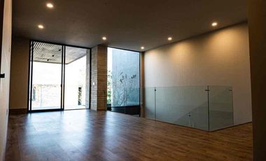 casa en venta cluster 10