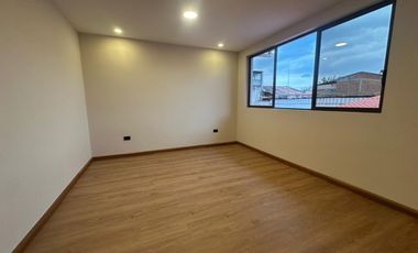 1 DEPARTAMENTO + 2 SUITES - CENTRO DE CUENCA