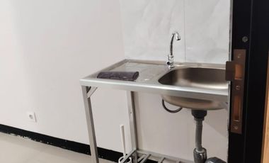 DIJUAL APARTEMEN AMEGA CROWN RESIDENCE TOWER A LANTAI 10 SEMI FURNISHED