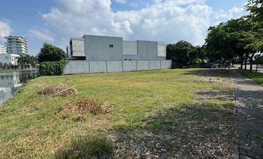 Venta de Terreno en Isla Mocoli