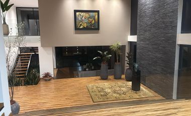 VENTA CASA CAMPESTRE EN LA LOMA DEL ESCOBERO ENVIGADO