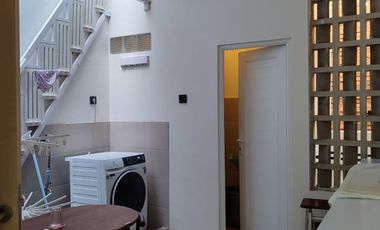 Rumah Siap Huni Semi Furnish Private Pool, Gandul Cinere - Depok