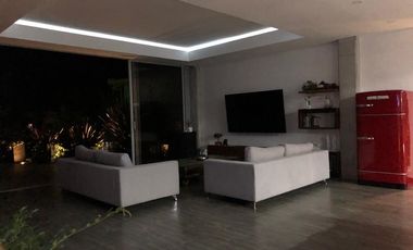 VENTA CASA CAMPESTRE EN LA LOMA DEL ESCOBERO ENVIGADO