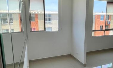 ARRIENDO APARTAMENTO EN CIUDAD DEL PUERTO