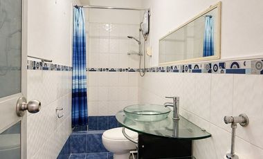 DEPARTAMENTO AMOBLADO EN ALQUILER – ZONA CALLE LOS DAMASCOS