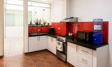 DEPARTAMENTO AMOBLADO EN ALQUILER – ZONA CALLE LOS DAMASCOS