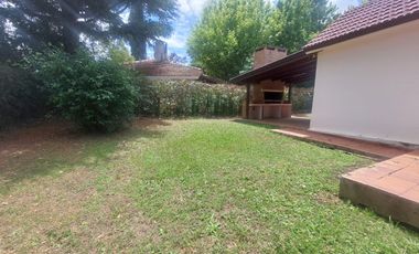 Casa en venta en Villa General Belgrano- centrica Pje. Vertientes