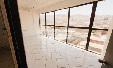 Venta | 4° Piso Corporativo en Edificio Matta
