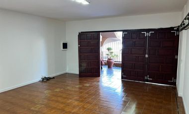 CASA 3 DORMITORIOS EN ALQUILER