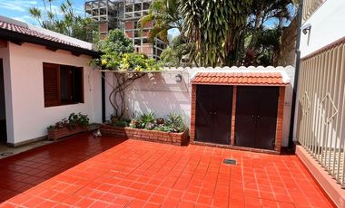 CASA 3 DORMITORIOS EN ALQUILER