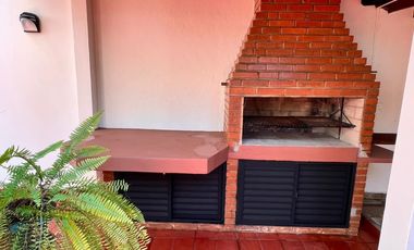 CASA 3 DORMITORIOS EN ALQUILER