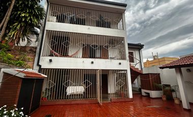 CASA 3 DORMITORIOS EN ALQUILER
