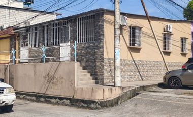 Casa en Venta en Sauces 7 cerca de aeropuerto, Guayaquil - Ecuador