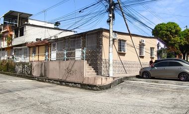 Casa en Venta en Sauces 7 cerca de aeropuerto, Guayaquil - Ecuador