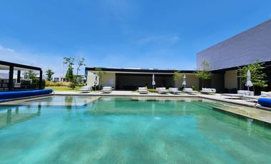Casa Nueva en Venta en Solares Altanza de 5 Recamaras en Zapopan