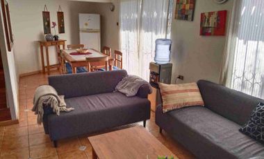 arriendo por año corrido a pasos de borde costero cerro tacna Maitencillo