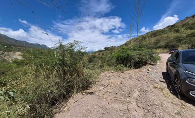 OPORTUNIDAD Propiedad de venta en Yunguilla Santa Isabel sector Naranjos. colinda con el Rio Rircay a 12 minutos de la vía Girón Pasaje