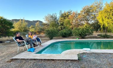 VENDE HERMOSA PARCELA-CASA PELARCO