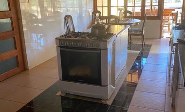VENDE HERMOSA PARCELA-CASA PELARCO