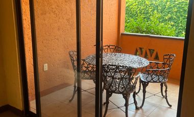 REFORMA, RENTO CASA EN CONDOMINIO AMUEBLADA POR AÑO, VIGILANCIA