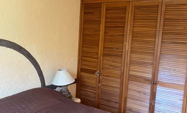 REFORMA, RENTO CASA EN CONDOMINIO AMUEBLADA POR AÑO, VIGILANCIA