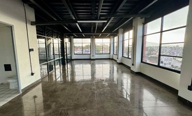 . 🏢✨ Renta de pisos completos en Edificio Saxa: exclusividad y amplitud para tu negocio