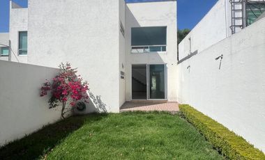 Renta Casa Tipo Loft en Residencial San Angel