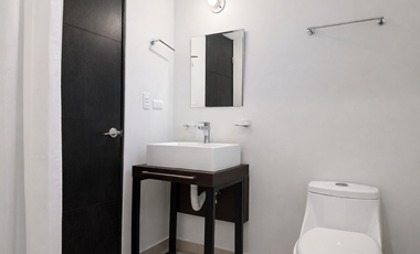 Casa en Cerradas Concordia con Uno de los Patios Más Grandes de la Zona | 4 Habitaciones | Privada con Alberca