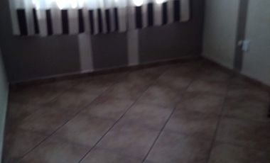 VENDO AMPLIA CASA EN CONJUNTO CERRADO EN COACALCO