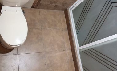 VENDO AMPLIA CASA EN CONJUNTO CERRADO EN COACALCO