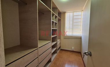 Casa Moderna En Alquiler – Urb. Valle Esmeralda, Los Aquijes